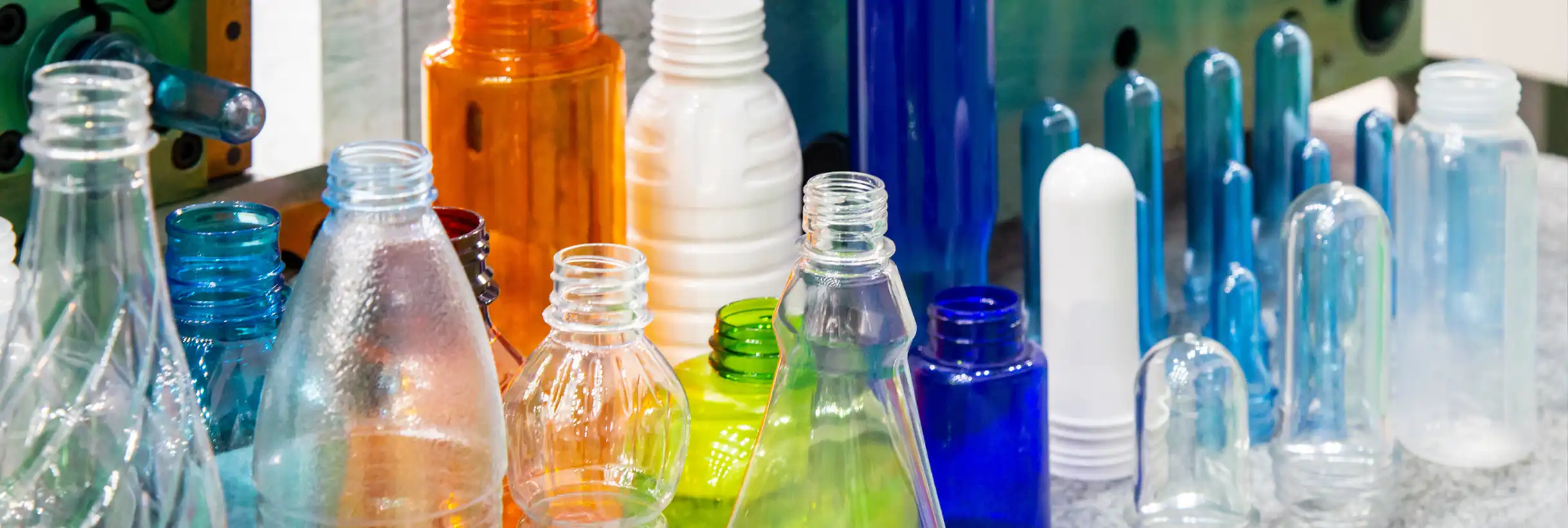 Resistente e versátil, o plástico foi desenvolvido para acompanhar a rotina.