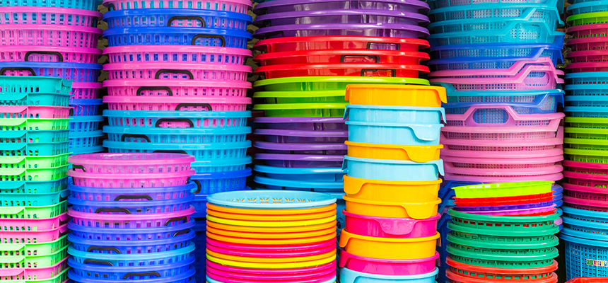 Como reciclar mais plásticos